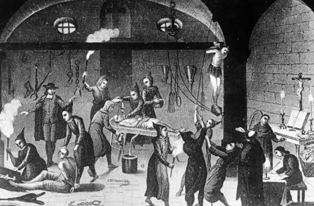 中世纪欧洲的黑暗时期:大规模开展猎巫运动,许多女性遭受残害_审判