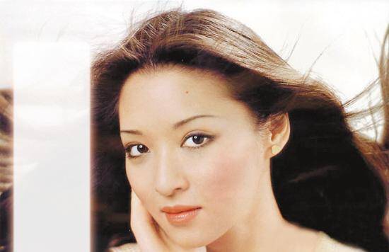 她是一代女神,结婚3个月,就提出离婚,还因此被前夫辱骂40年_胡茵_李敖