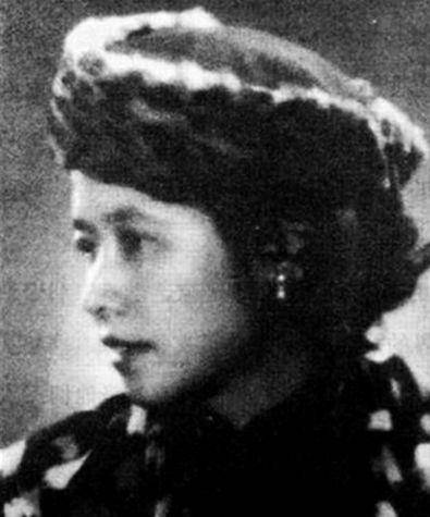 才女,被拒后回国参军,临终一语让人感慨万千_朱利安·贝尔_陈源_凌淑