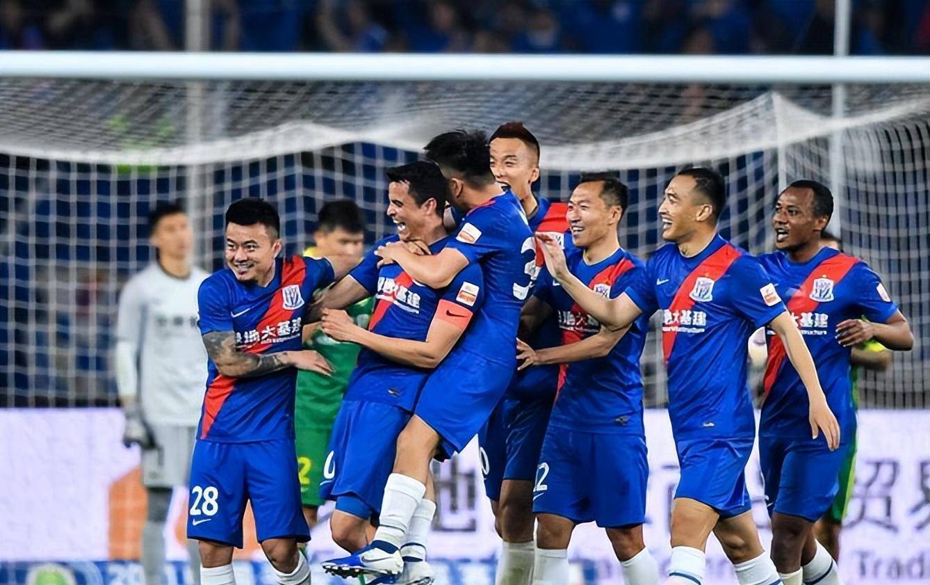 原创上港后悔吗白白让申花从手中抢走两大国脚让斯卢茨基如获至宝