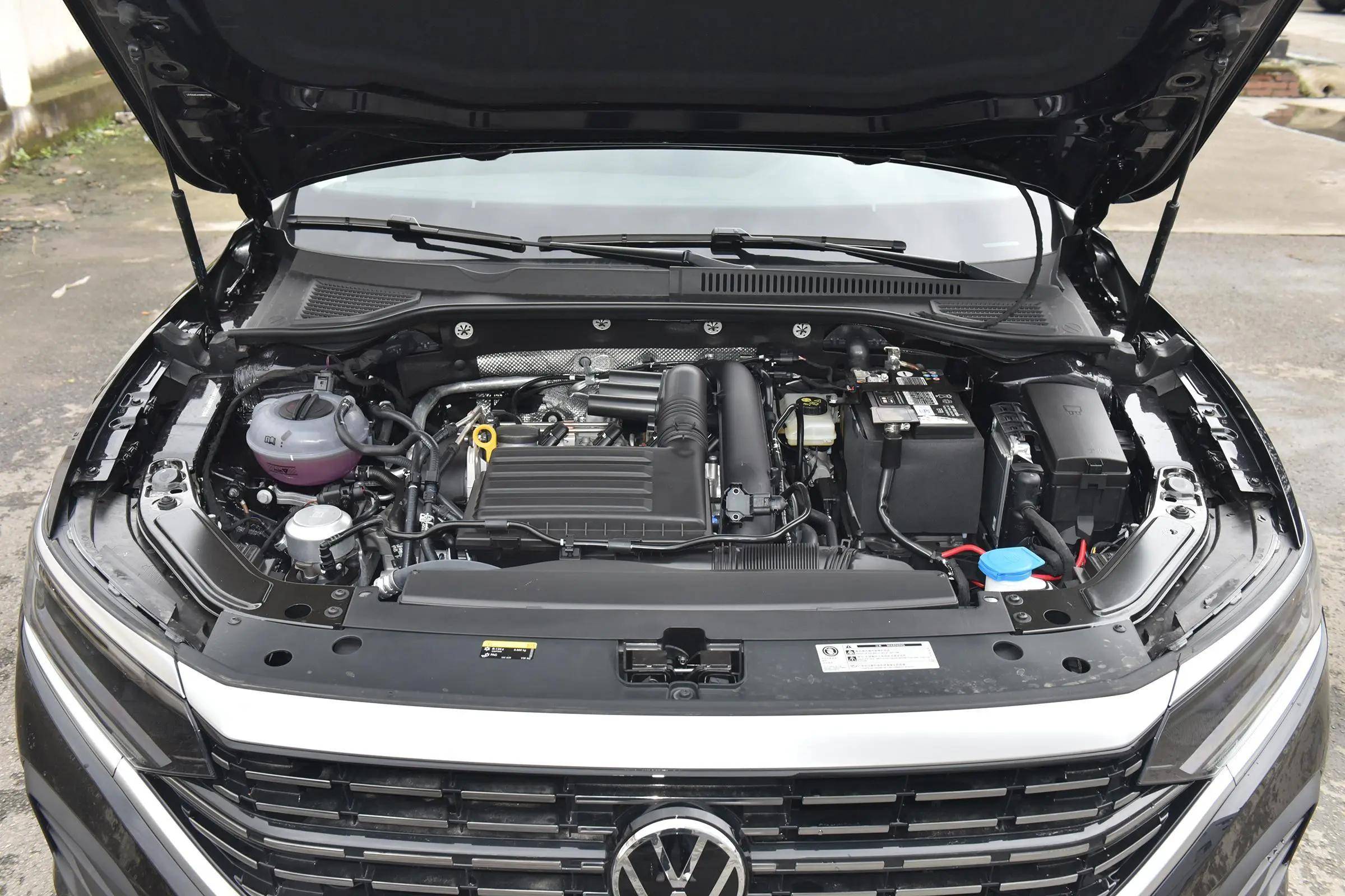 集大众经典动力于一身,使用混合喷射,迈腾和帕萨特发动机解析_搜狐