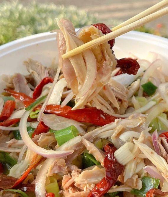 椒麻鸡美味盛宴麻到心坎的佳肴