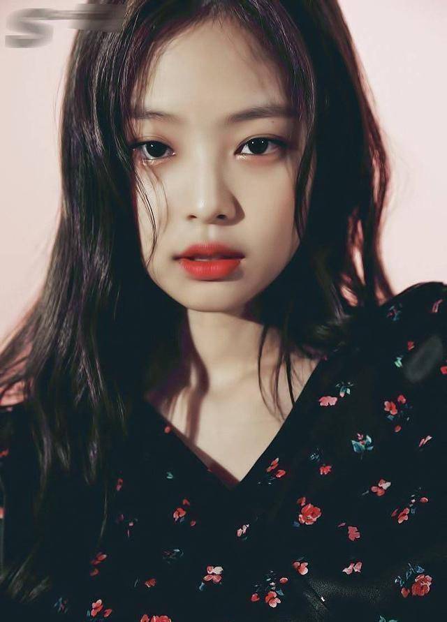 jennie讨厌iu图片