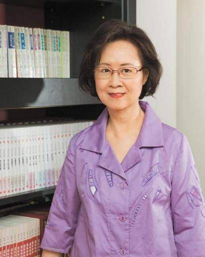 成婚,婚后很幸福,妻子两次生龙凤胎,女儿家喻户晓_袁行怒_陈致平_家庭