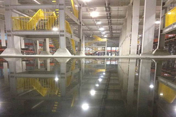 工厂地坪如何选择最耐用的地坪材料