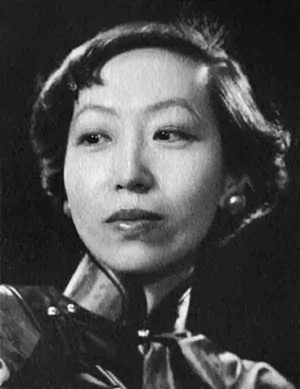 原创你知道真实的张爱玲是怎样的吗听她好友邝文美讲讲吧