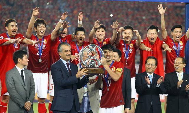 上海滩双雄被誉为恐怖却难在亚冠展现实力