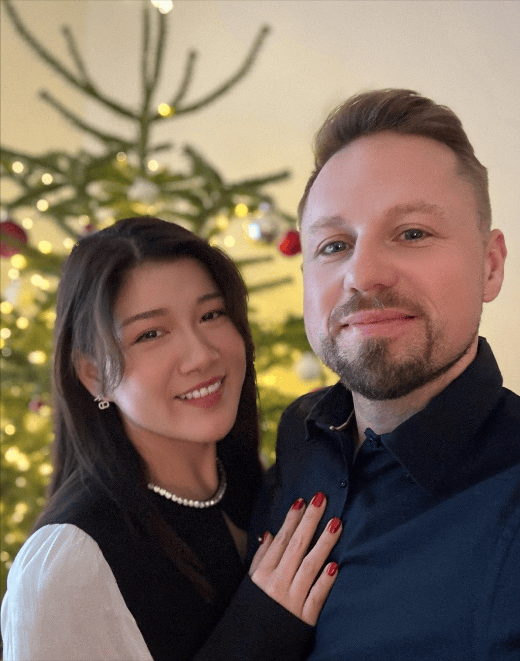 娶上海姑娘,靠中国网友发财致富,现在却嫌弃老婆了_阿福_朱莉_原因