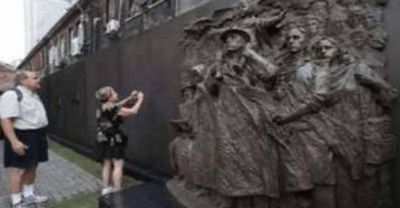 维也纳大使何凤山实在看不下去了发起了对德国这种违背人道主义的行为