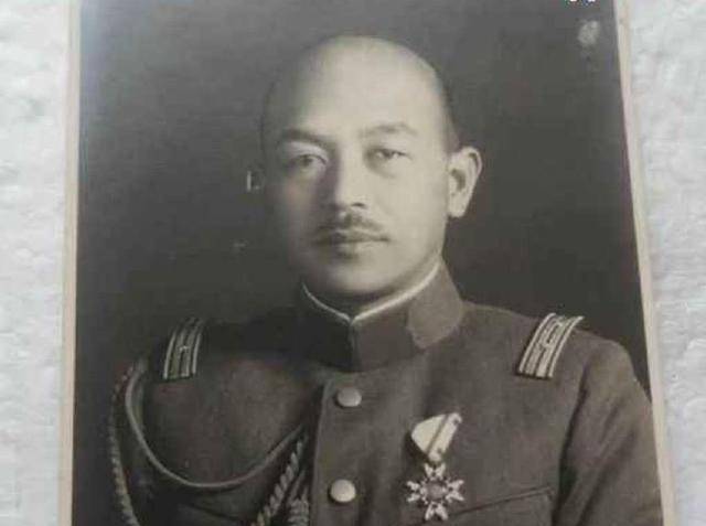 民国最贪财的将军,买了3千套房子,早上跑去收租,晚上才回到家_王占元