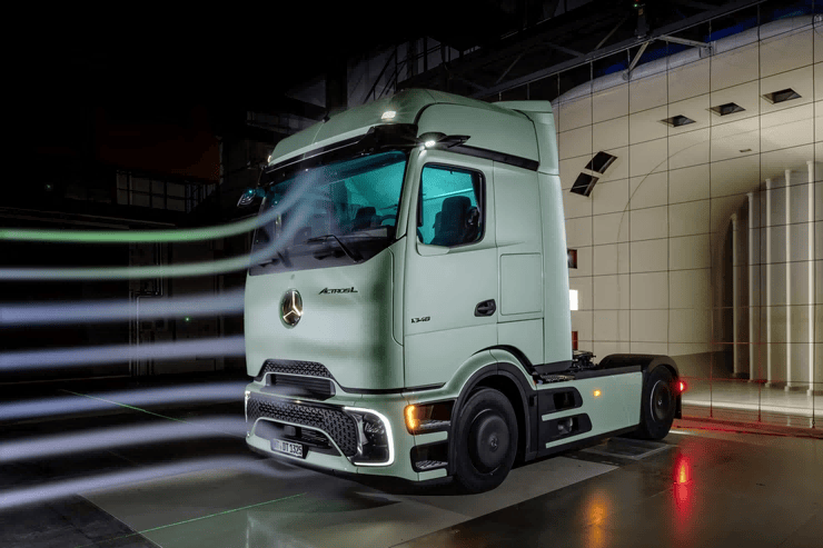 重磅!全新梅赛德斯-奔驰actros l亮相