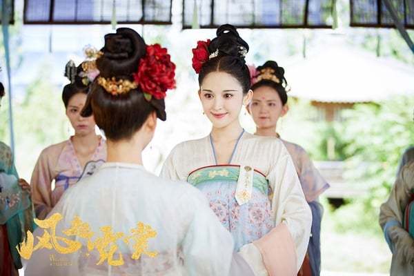 图片来源:微博《风起霓裳》网评「有她就不想看」最劝退观众的女星top