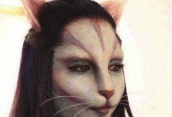 原创非诚勿扰中一直不肯卸妆的猫脸女卸下特效妆后美成这样