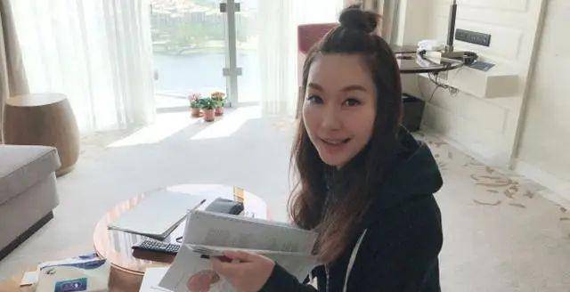 原创tvb昔日花旦陈慧珊在机构教英语被讽刺人设崩塌真相是