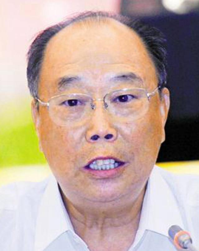 他曾担任深圳市市长在任期间大力支持华为公司今年84岁