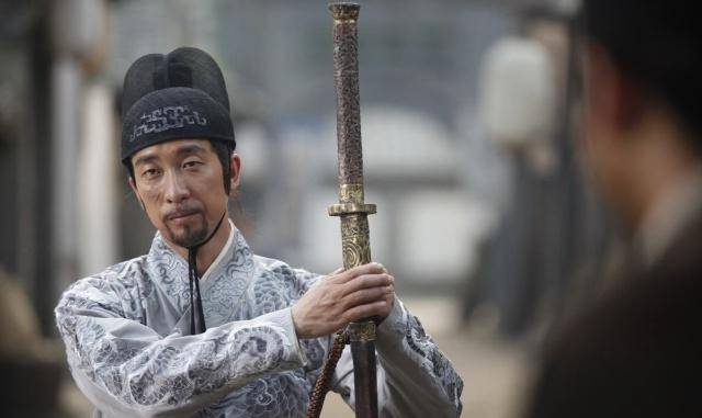 县令打乐舞生使得宦官文臣撕破脸万历皇帝无奈出一招摆平