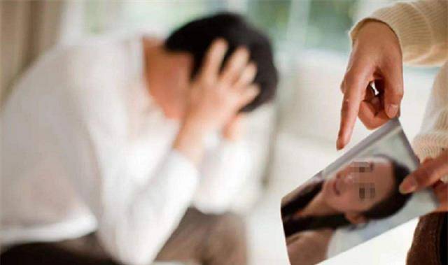 2000年一女工车库遇16岁孤儿含泪将其收养15年后被回报1530万