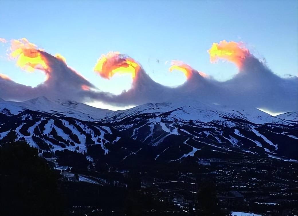 3级地震前,天空出现怪异云彩,真是大地震的预兆吗?