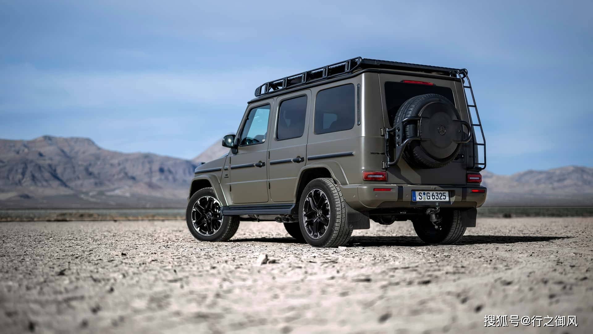 混动越野:2025年梅赛德斯 g 级
