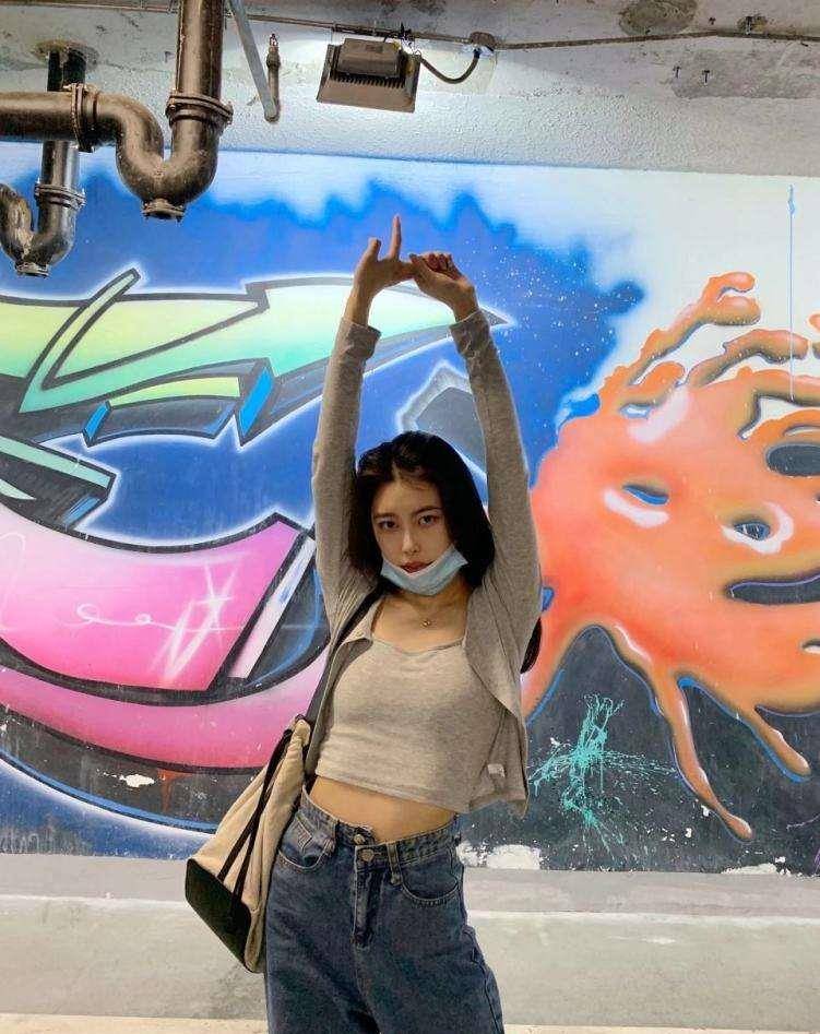 洪峤还通过自己捏造的这些事实揣测李倩月是不是吸毒