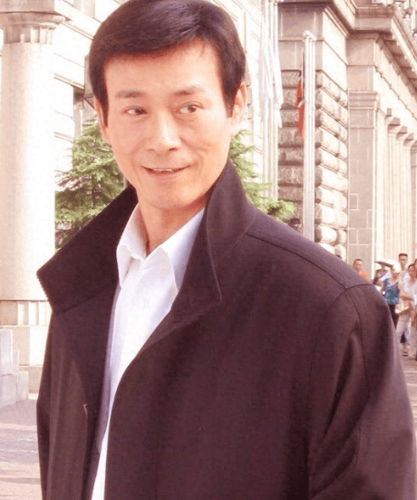 郑少秋夫妇确认长女自杀!请求处理后事,遗产已经归生母管理!