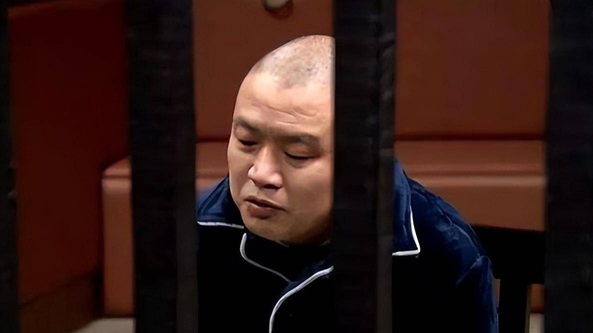 原创浙江悍匪徐利抢劫7次杀4人潜藏22年残缺指纹锁定其身份