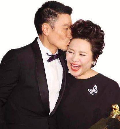 原创帮刘德华还款4千万晚年被儿女败光家产华仔做法暖心