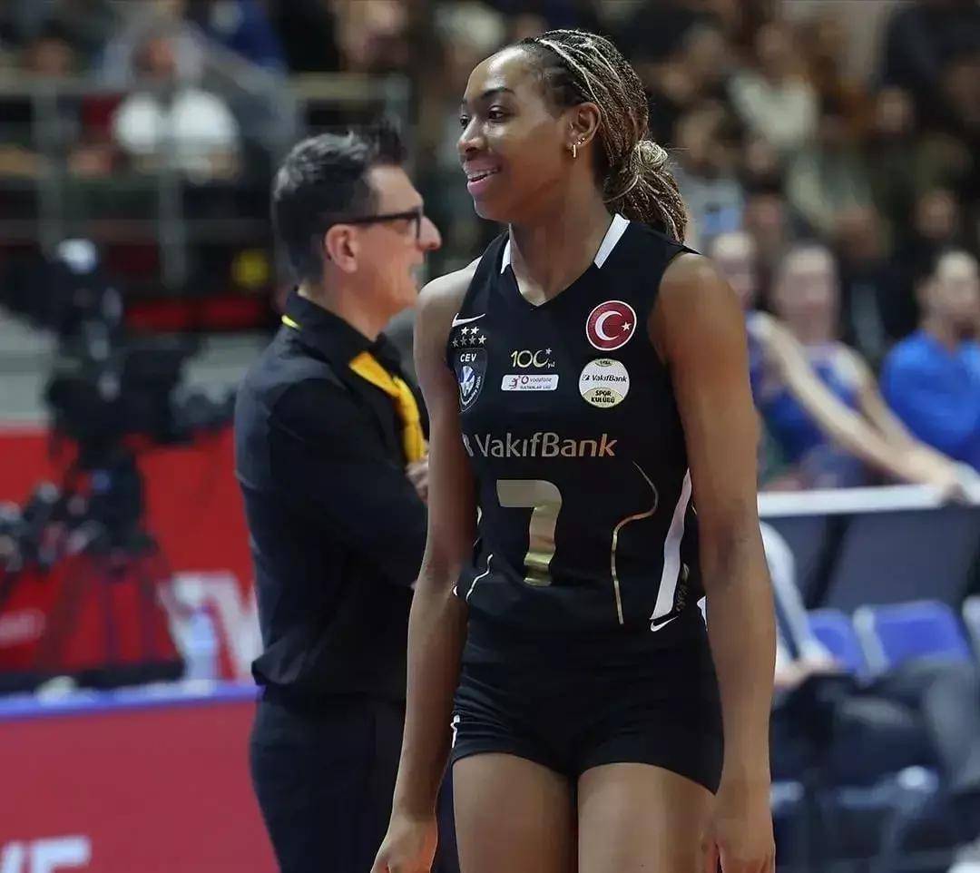 原创30博斯29中15巴拉丁成奇兵加比仅7分伊萨淘汰瓦基弗