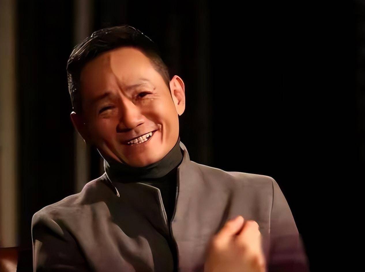 爱妻离世15载,果靖霖的坚守与回忆