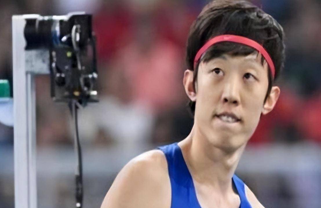 原创出场就拿金牌退役张国伟一跳秒杀全国冠军当初为何退出地方队