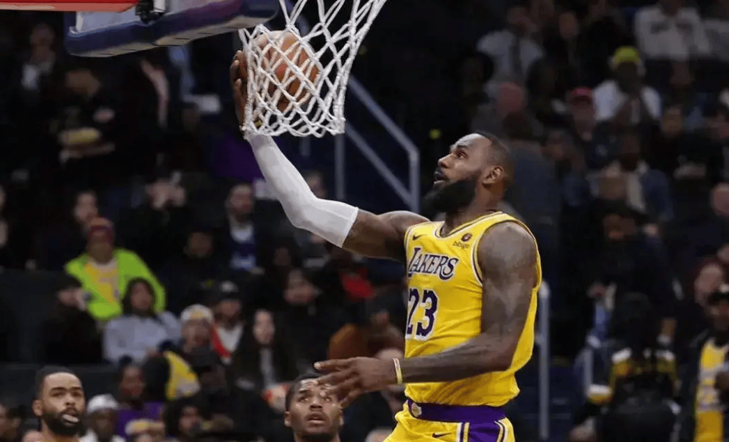 2011兵败达拉斯因角色球员不强,冠军拼图比超级队友重要_老詹_热火_的