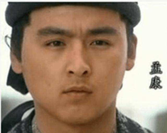 没雨箭张清在战斗中失去武器后被敌人