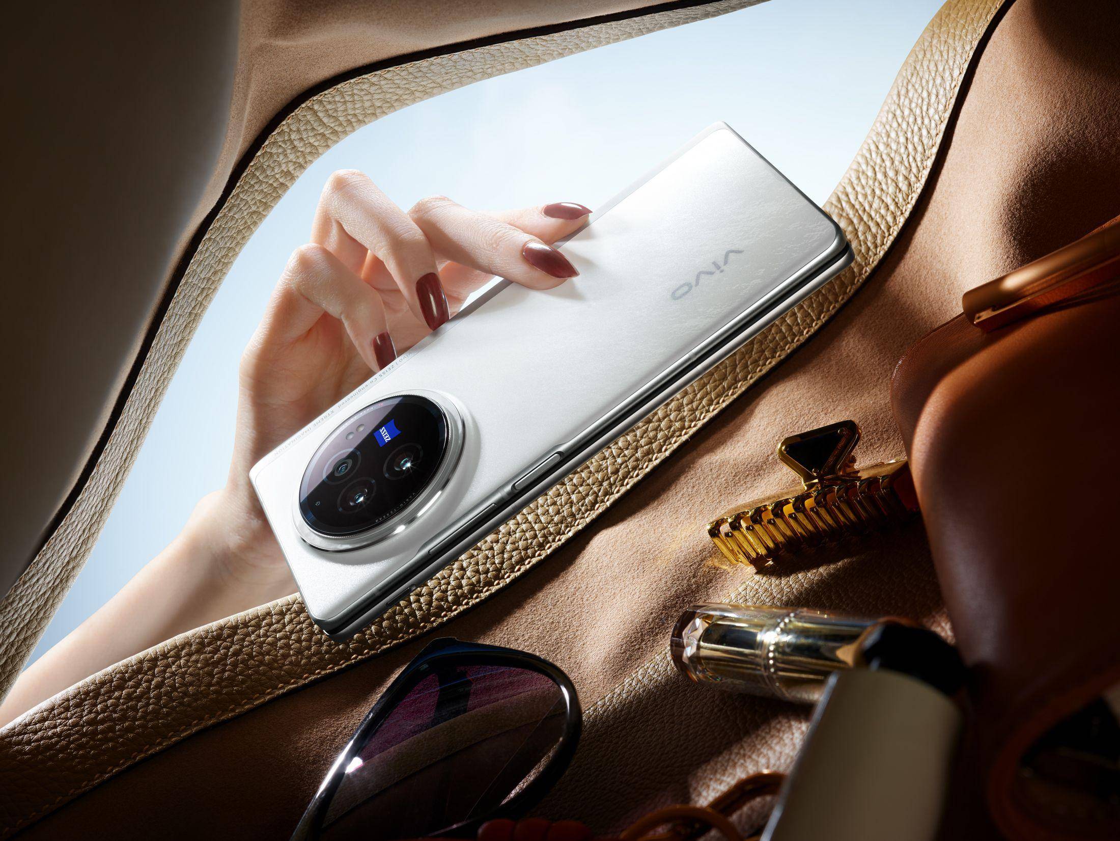 vivoxfold3系列真实表现揭秘轻薄便携实测跑分超217万