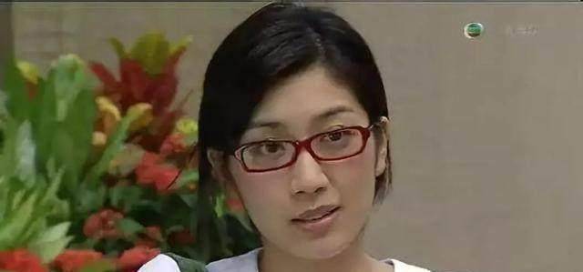 原创被网友称为星期天视后新剧再演女警但结局却出乎意料
