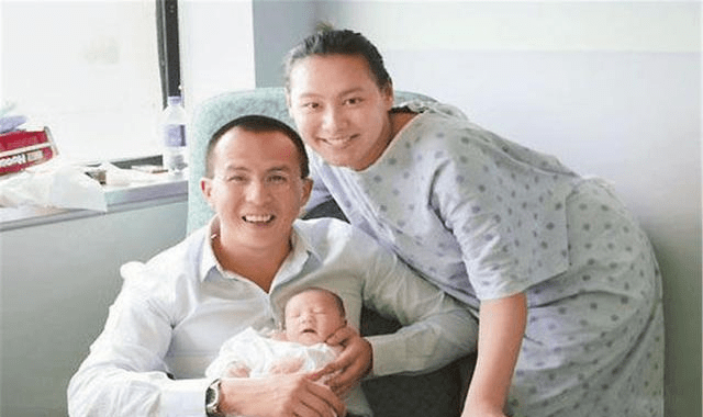 李嘉诚低调的大儿媳:被李泽钜疯狂追求,嫁入李家后连产4子_王俪桥