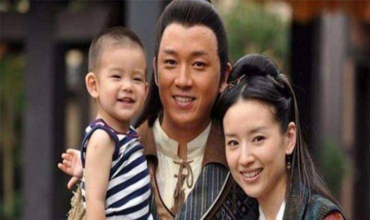 被董洁污蔑性无能痛失儿子这个卑微的男人又道歉了