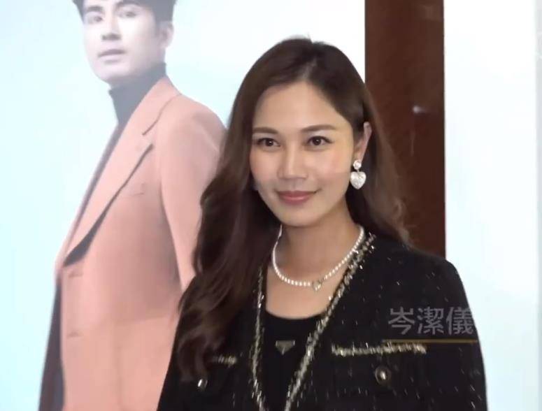 圈内好友陶大宇,林奕匡夫妇,女歌手黎瑞恩,简淑儿,陶喆的前女友之一的