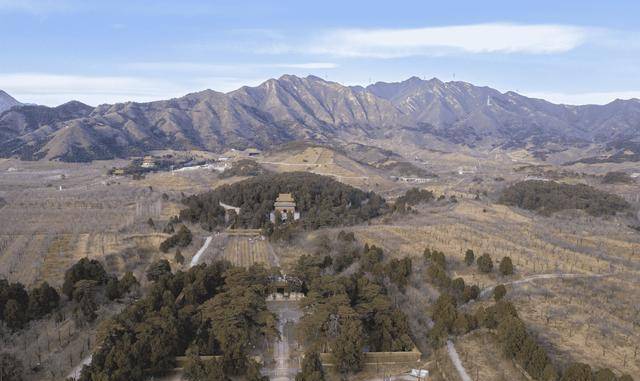 寿陵景泰洼:明代宗为巩固自己地位修的陵寝,却被亲