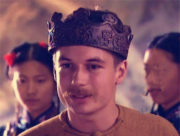 原创白齐文去往上海采办枪支弹药当他回到苏州时竟然带来一船洋酒