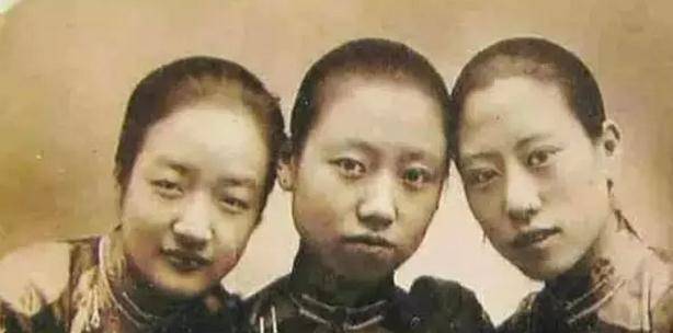 原创迫于母亲压力她只能和爱人分离苦等7年男方另娶娇妻