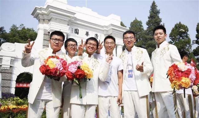 江姐唯一的孙子在美国名校毕业后毅然回国爱情事业双丰收