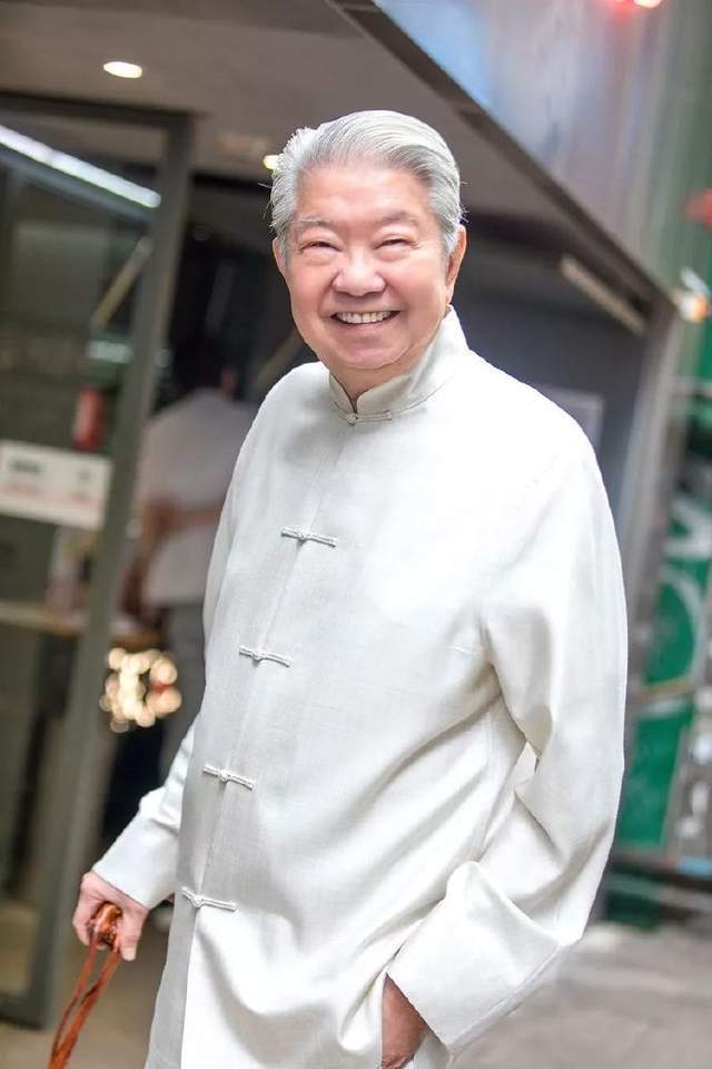 原创香港才子蔡澜已安排后事卖家产住酒店雇8人照顾月薪50万