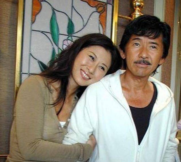 费翔_母亲_人生