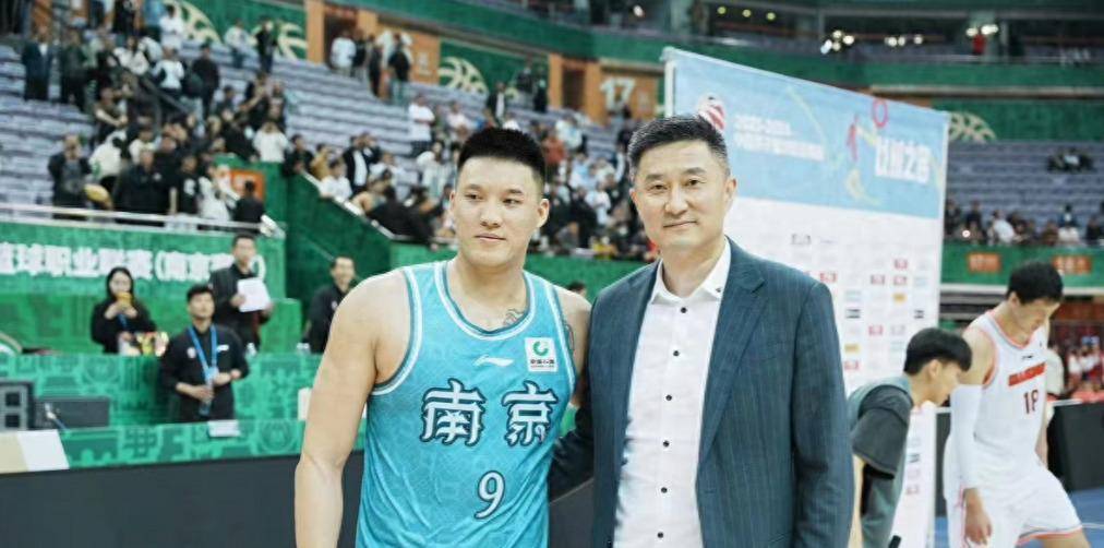 广东宏远狂胜同曦24分周琦炸裂徐杰胡明轩齐爆林葳暴砍
