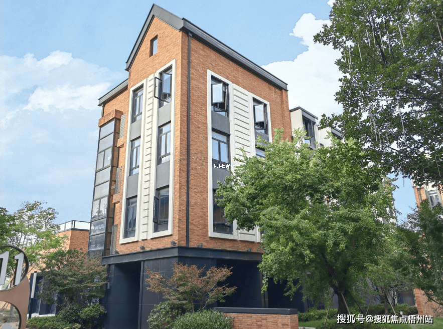 2024年上海龙盛活力小镇的优缺点分析合不合适租预约通道