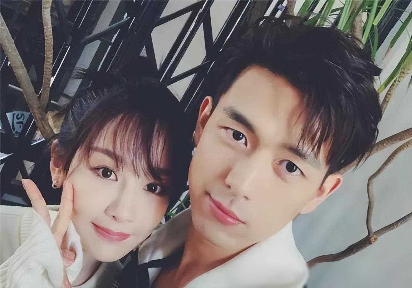 原创杨紫和秦俊杰分手原因浮出水面这场感情没有对错只有两败俱伤