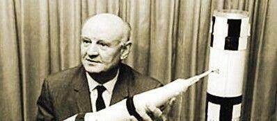 鲁道夫为美国火箭研发工程作出较大贡献,帮助美国实现首次登月,后来