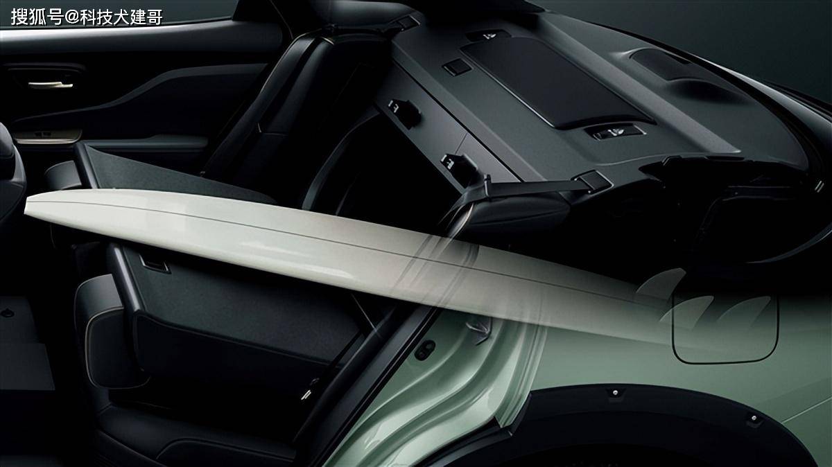 为了能够让这款车有一定的越野能力,丰田给它进行了一番改造.