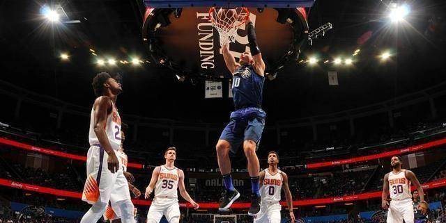 原创惨遭11连败太阳不敌魔术继续联盟垫底戈登29118险砍三双