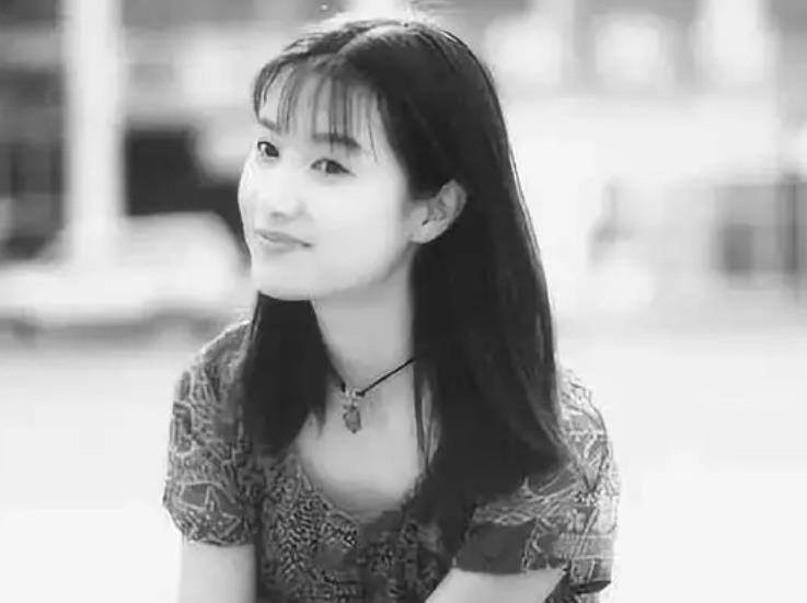 情人上门逼走原配妻子,他:人生这场戏我演砸了_沈旭佳_徐静蕾_婚礼